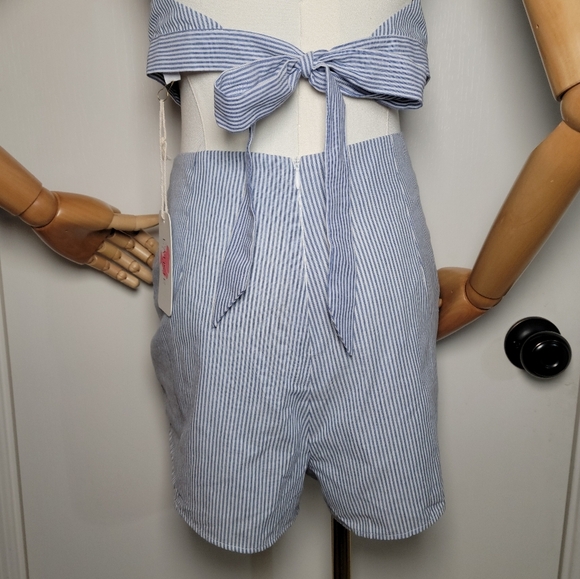 L’atiste by Amy Pinstripe Two-Piece Set Summer Beach Set Size Medium - Picture 10 of 15